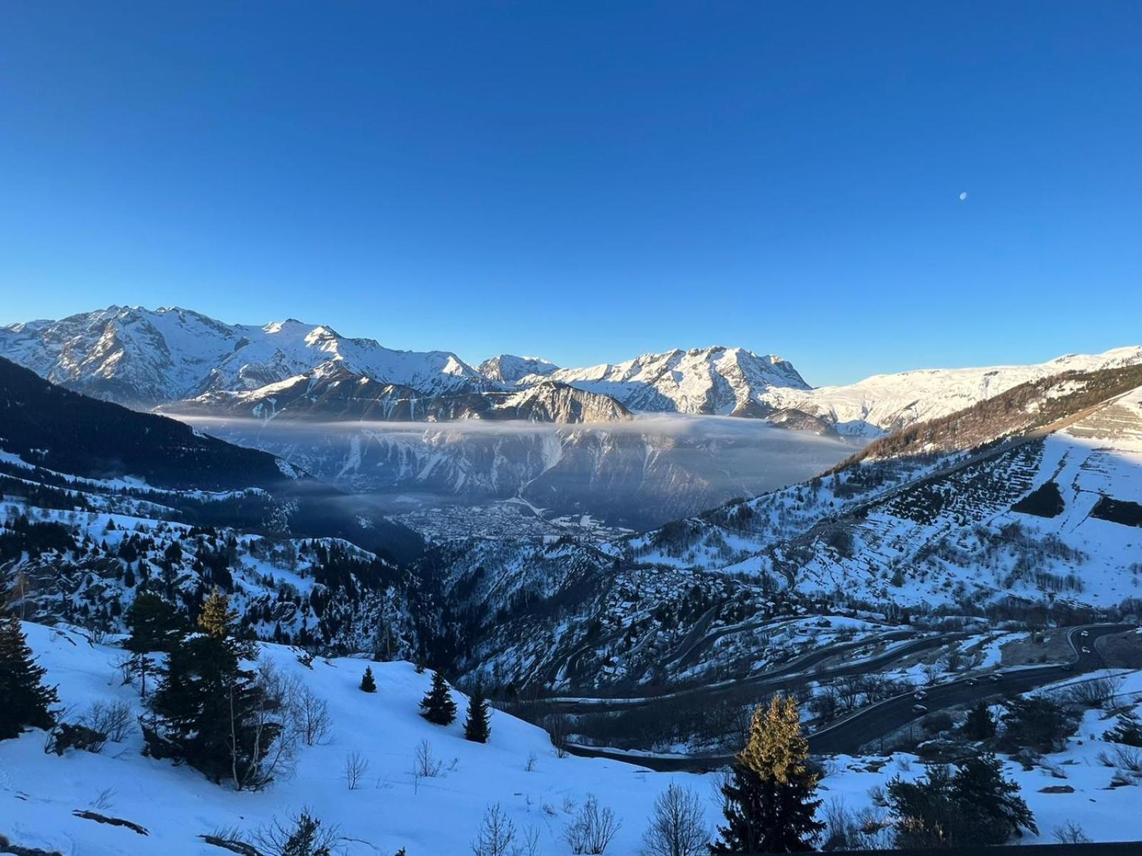 Stunning Apartment With Breathtaking View! Huez Экстерьер фото